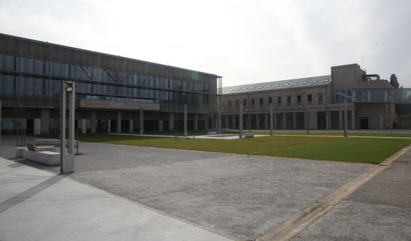 Biblioteca - Archivo de Ourense